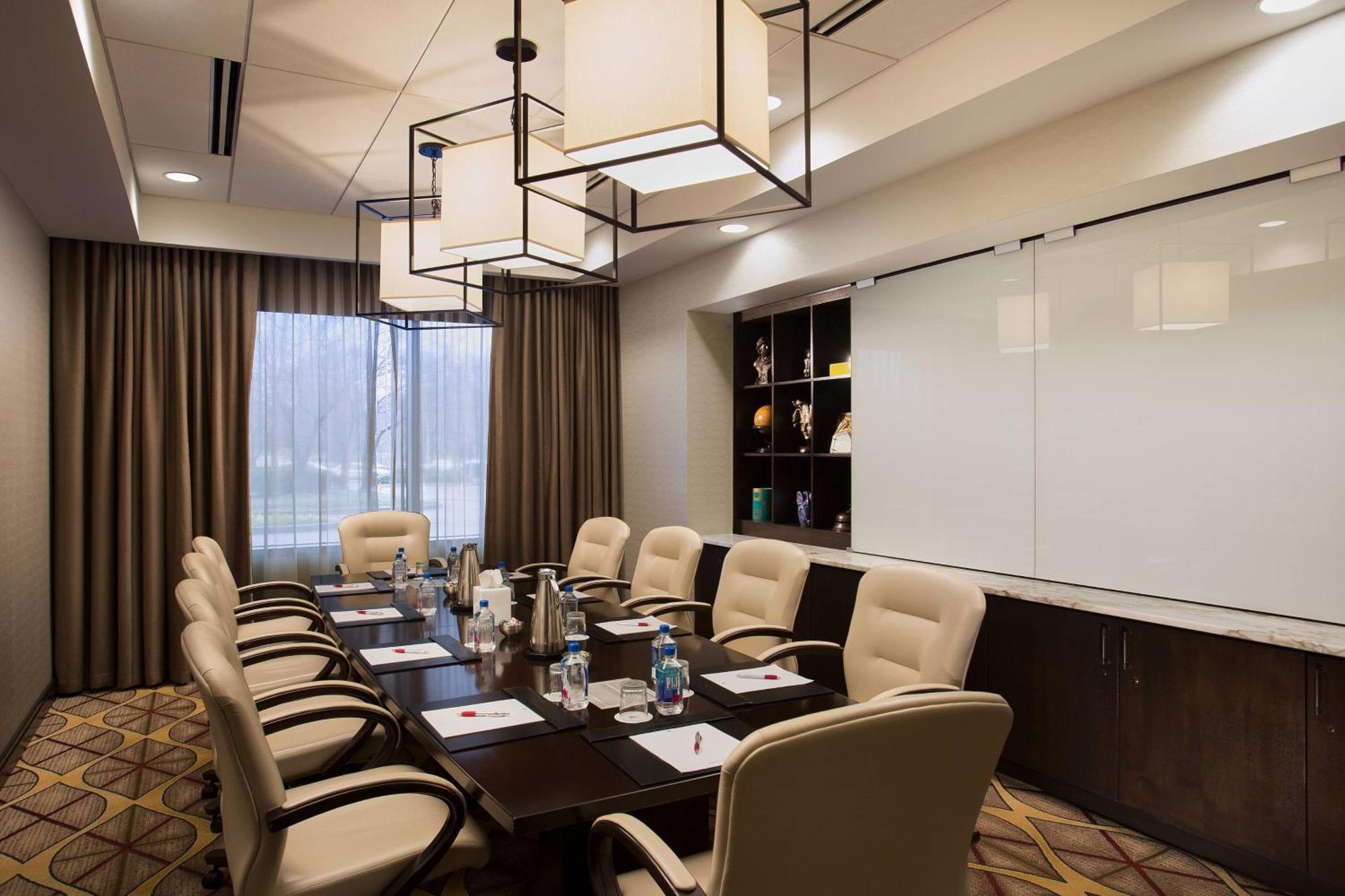 Nashville Marriott At Vanderbilt University Bagian luar foto